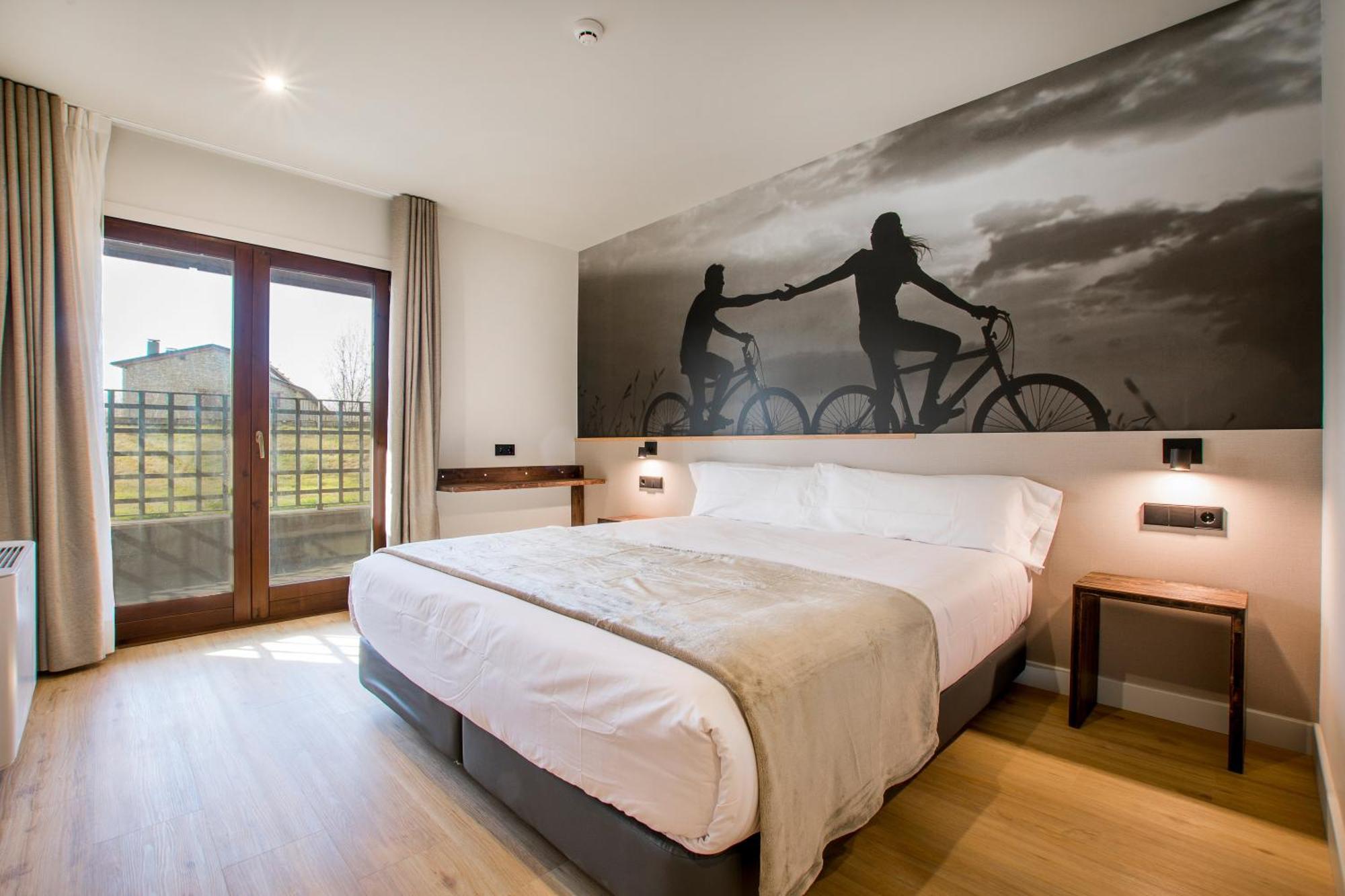 Hotel Llívia Kültér fotó